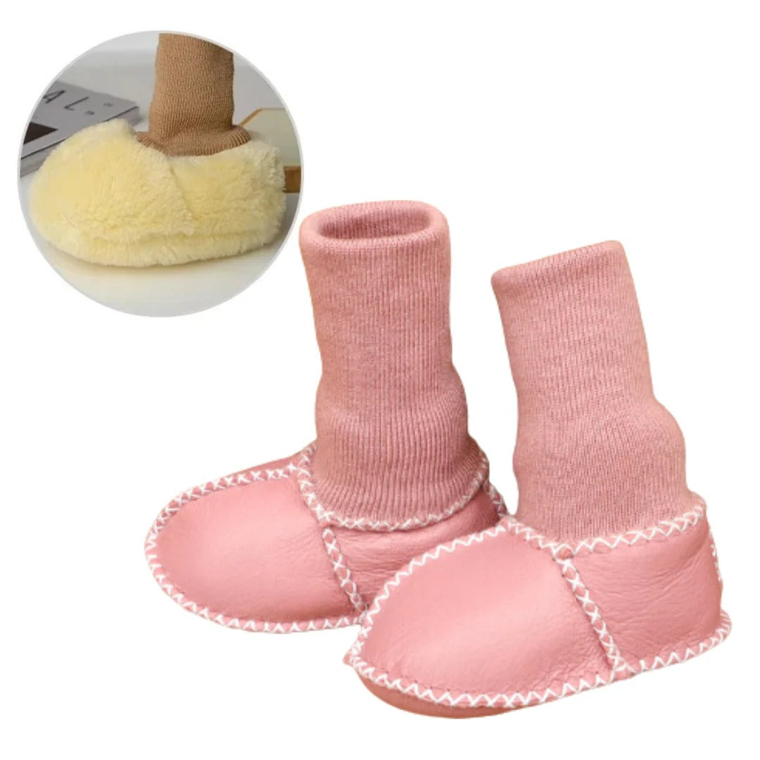 Gemütliche Babyschuhe für Zuhause