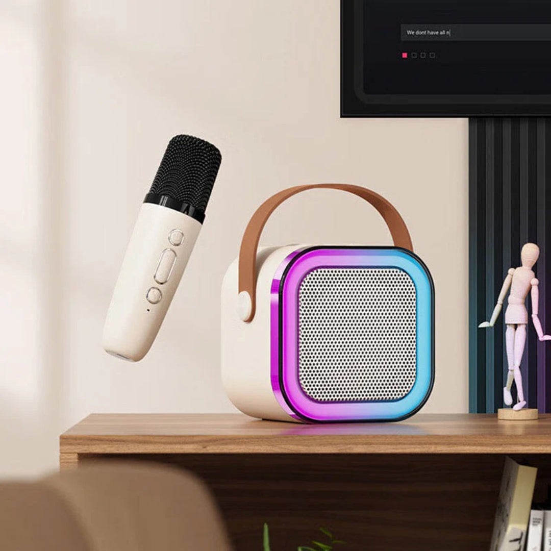 Kompaktes kabelloses Karaoke-System mit Mikrofon und Lautsprecher