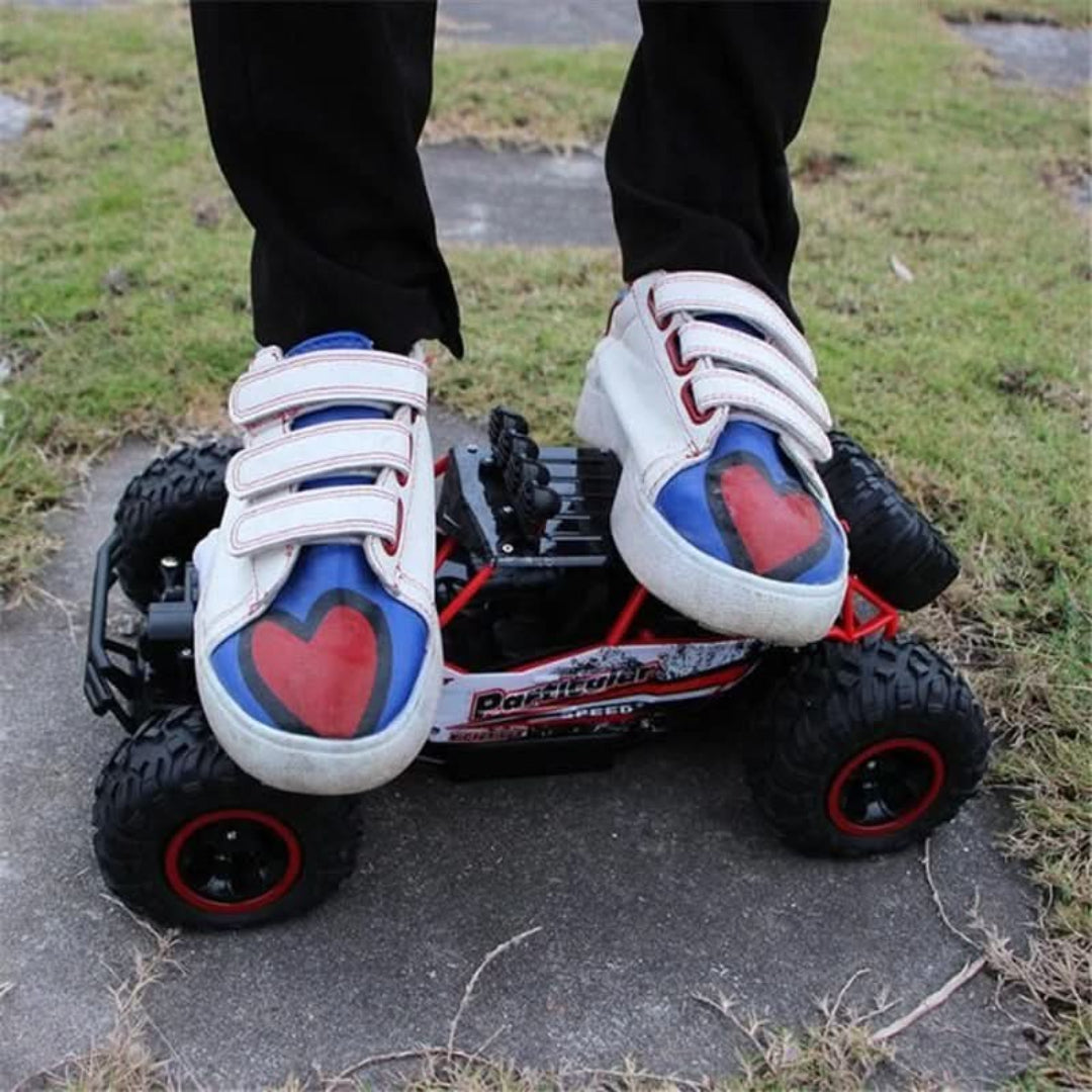 Fernbedienbarer Off-Road Monster Truck – RC Abenteuerfahrzeug
