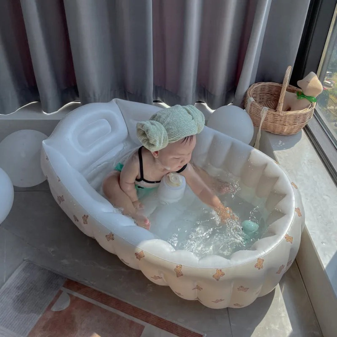 Tragbare aufblasbare Babybadewanne für Reisen