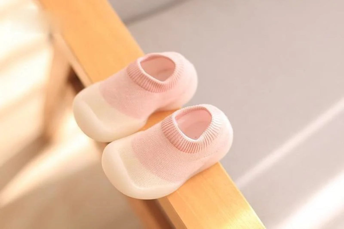 Flexible Slip-On Unisex Erstlingsschuhe