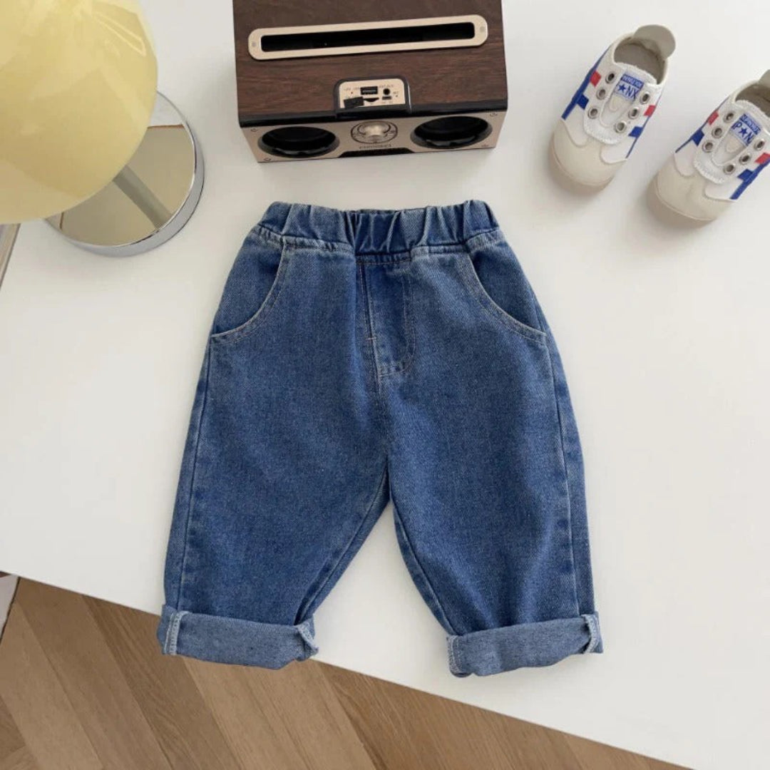 Unisex Relaxed Fit Denim Jeans
