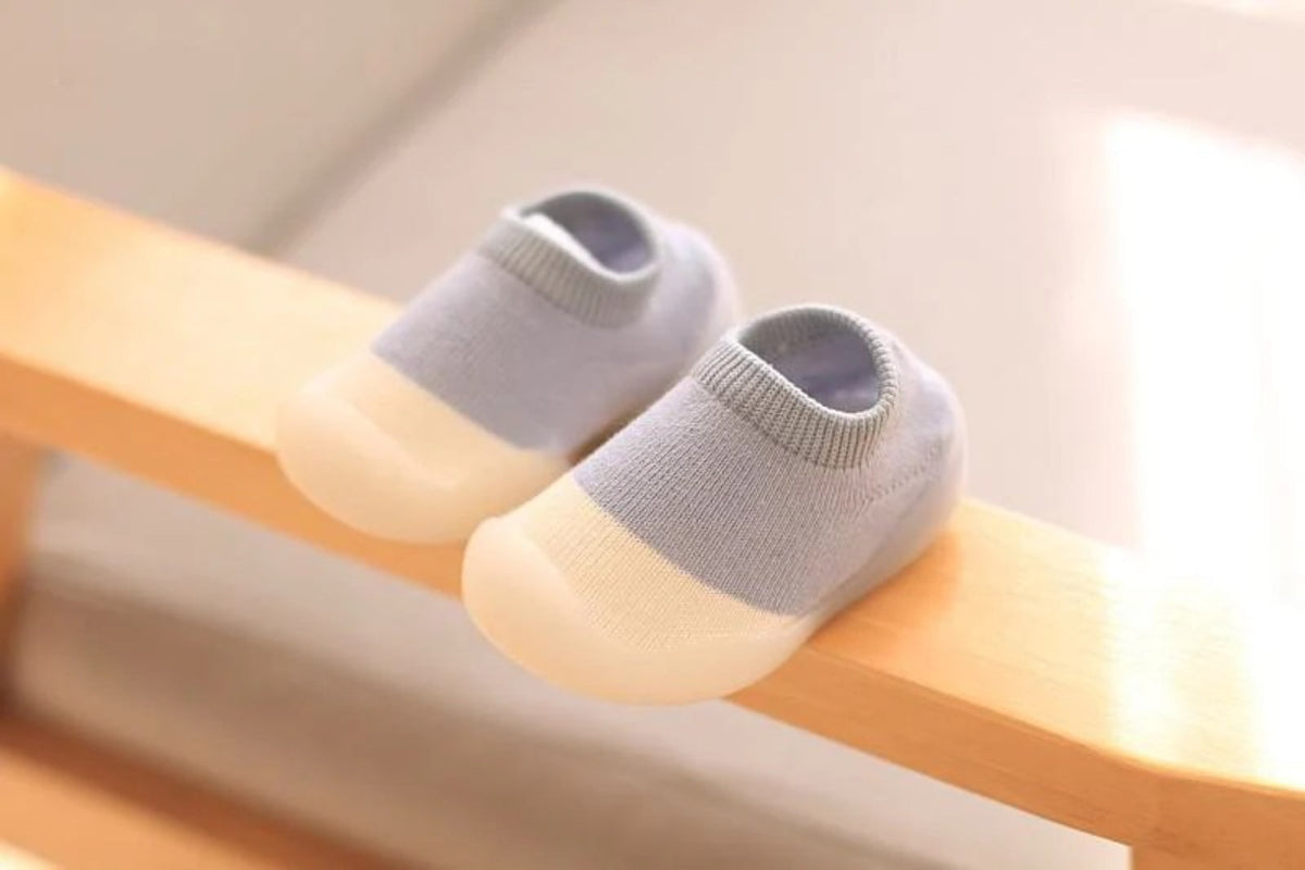 Flexible Slip-On Unisex Erstlingsschuhe