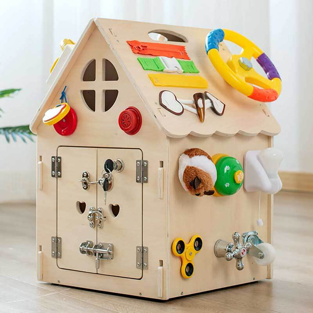 Kinder Holz Lernhaus mit interaktiven Funktionen