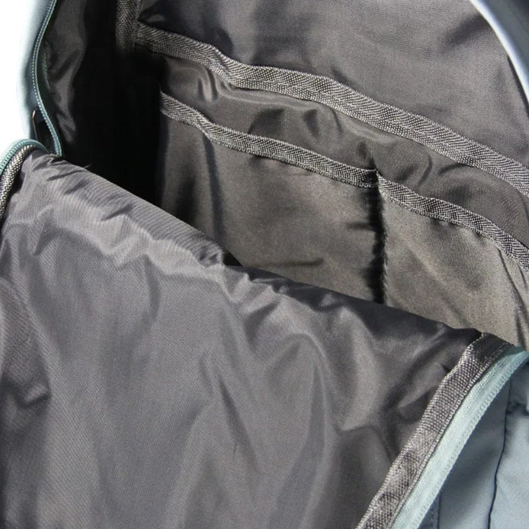 Stitch-Themen-Schulrucksack mit Schlüsselanhänger